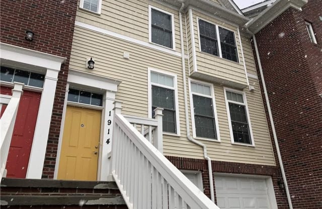 1914 East 86 St - 1914 East 86th Street, Cleveland, OH 44106