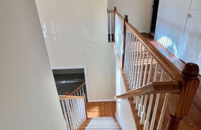 9308 RUSTIC BREEZE Court Gallery 3