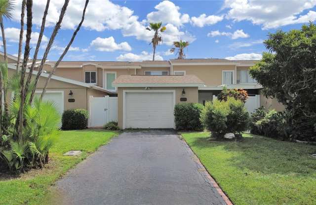 825 E GULF BOULEVARD - 825 East Gulf Boulevard, Indian Rocks Beach, FL 33785