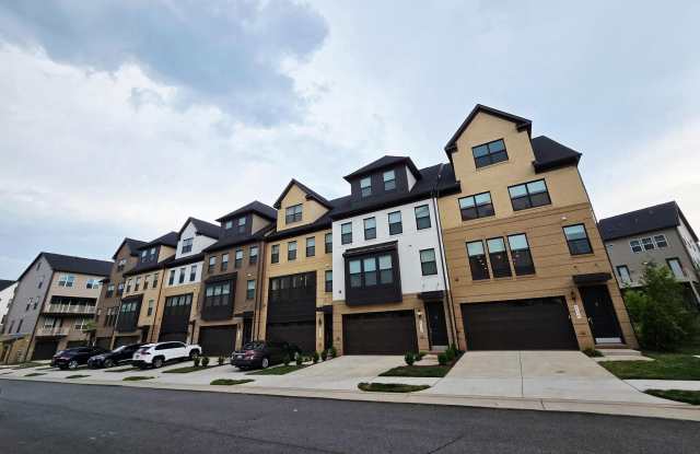 4975 LONGMIRE Way photos photos