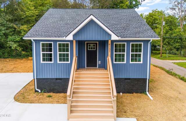 4131 Porter Ave photos photos