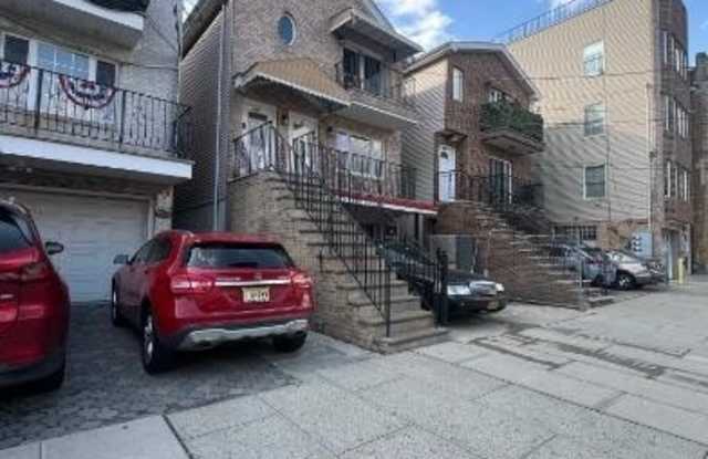 4709 BROADWAY AVE - 4709 Broadway, Union City, NJ 07087 4709 BROADWAY AVE - 4709 Broadway, Union City, NJ 07087