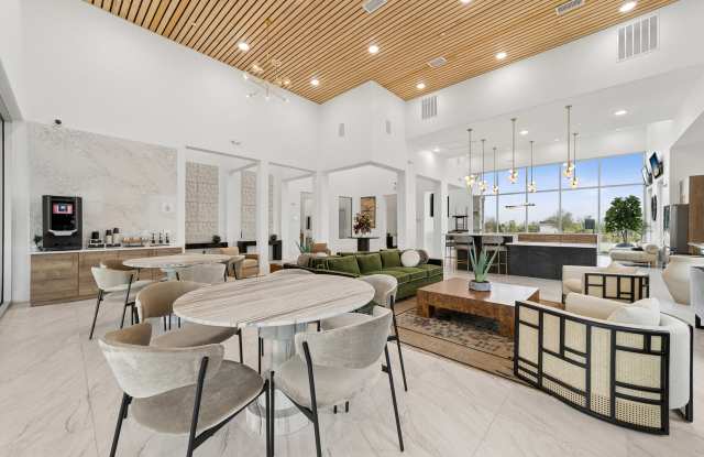 Luxe of Denton Gallery 3