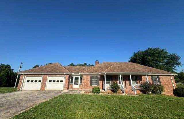 5677 Bentley Road Gallery 3