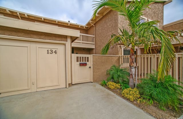 134 Avenida Baja - 134 Avenida Baja, San Clemente, CA 92672