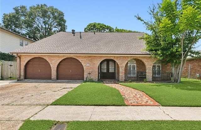 73 MADRID Avenue - 73 Madrid Avenue, Kenner, LA 70065
