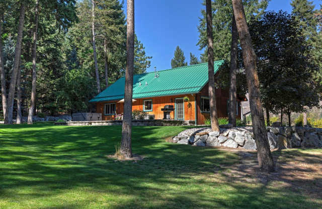 Lolo 4 bedroom, 2 bath, 2,520 Sq. Ft. home on 2 acres - 14570 Neil Drive, Missoula County, MT 59847