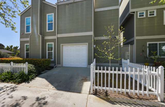 4204 Third Avenue photos photos