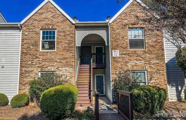 4011 Whirlaway Court Unit D Gallery 1