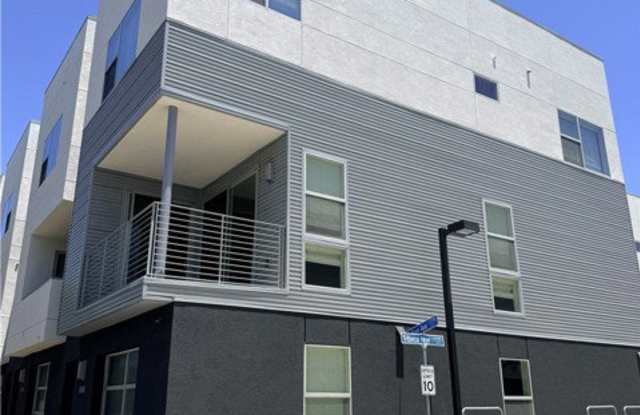 1527 Sullivan Avenue - 1527 Sullivan Avenue, Costa Mesa, CA 92627