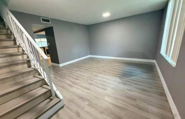 274 NE 141st St photos photos 274 NE 141st St photos photos