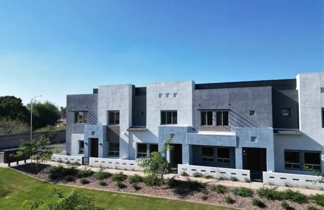 Brand New Never Lived in! Location, location, location! Stunning modern style 3 bedroom/2.5 bathroom townhome in the heart of Chandler. photos photos