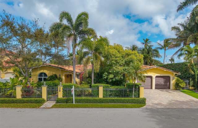 330 Royal Plaza Drive Gallery 2
