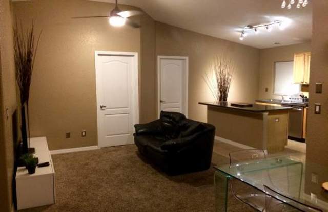 1165 Bryn Mawr Street - 2 photos photos