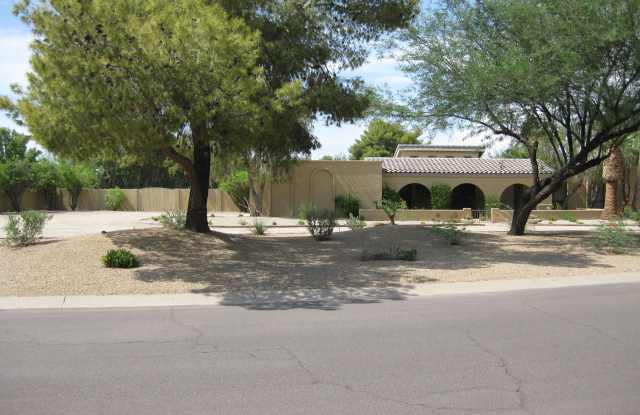 4902 E BERNEIL Drive - 4902 East Berneil Drive, Paradise Valley, AZ 85253