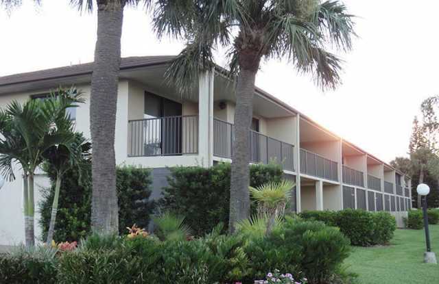 3160 N Atlantic Avenue photos photos