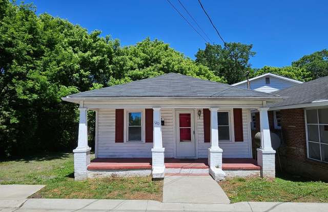 Single  Family Suffolk photos photos