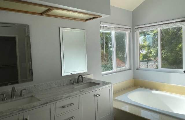 16858 Labrador Street photos photos