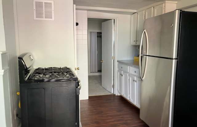 69 Prospect Street - 3 photos photos