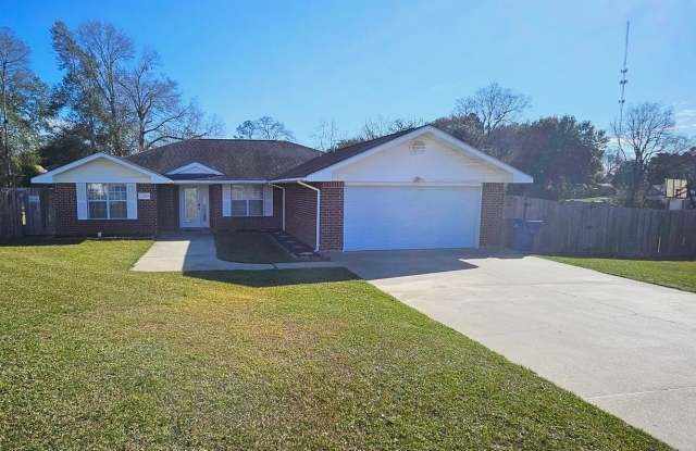 2018 Hickory Drive Gallery 1