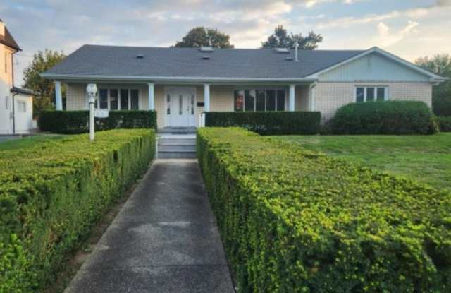 58 Monmouth Drive - 58 Monmouth Drive, Deal, NJ 07723