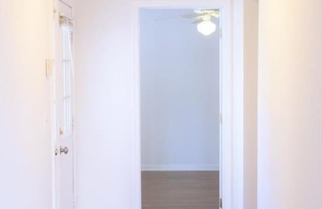 306 Plymouth Road Gallery 4