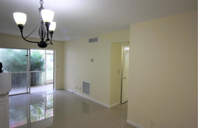 640 NW 13th Street - 640 NW 13th St, Boca Raton, FL 33486