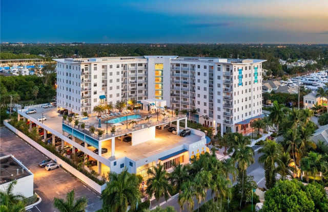 2500 SW 22nd Ter - 2500 Southwest 22nd Terrace, Fort Lauderdale, FL 33312