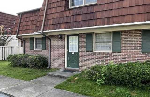 1025 Carolina Road - . photos photos