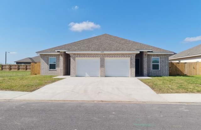 1009 Escondido Lane East photos photos