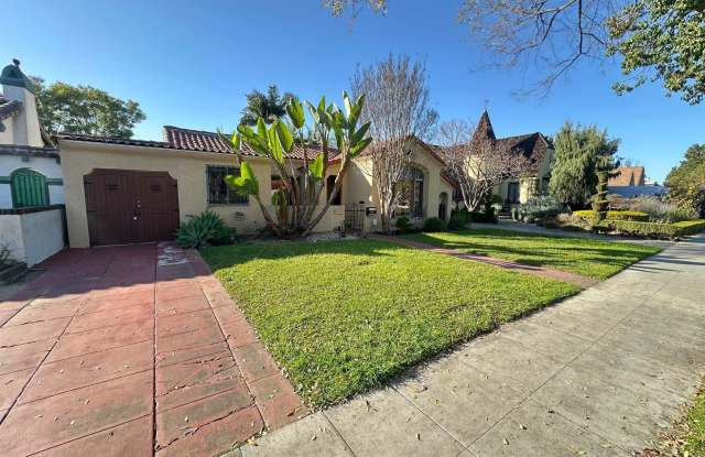 Beautiful Vintage Home with RV Sized Garage and Large Backyard photos photos