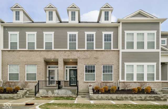 696 Lagerfield Drive - 696 Lagerfield Drive, Carmel, IN 46032