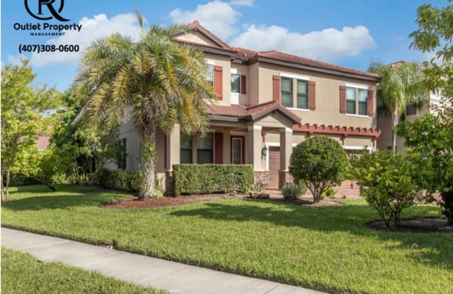 4526 Grand Lakeside Drive - 4526 Grand Lakeside Drive, Palm Harbor, FL 34684