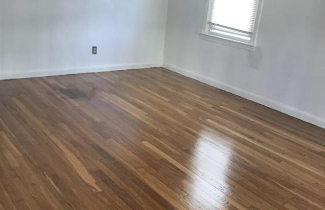 18 KELLY PARKWAY Gallery 2