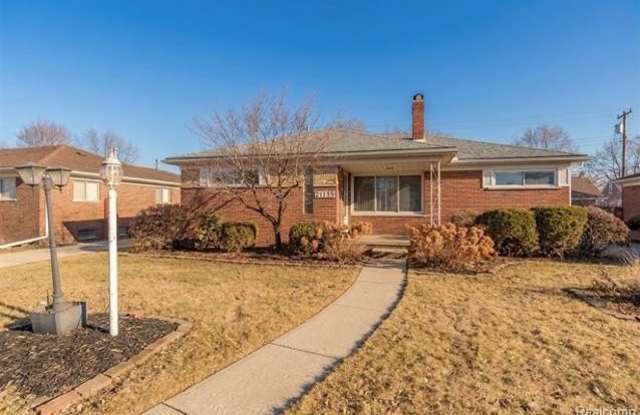 21135 Virginia Avenue photos photos