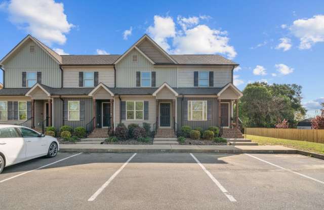 2 Bedroom 2 Bathroom Town Home Close Proximity To Campbell - 371 South Church Street, Coats, NC 27521