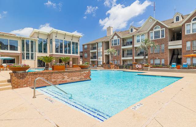 The Village at Bellaire Apartments photos photos