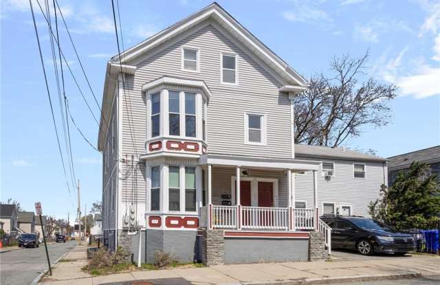 90 Pleasant St photos photos