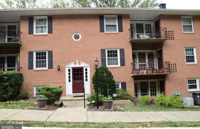 3814 LYNDHURST Drive Gallery 1