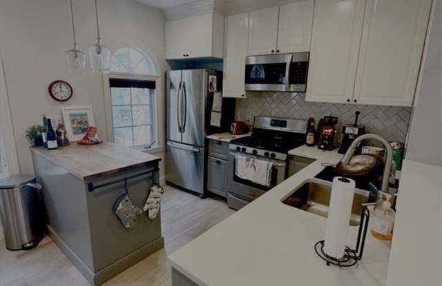 179 H St photos photos