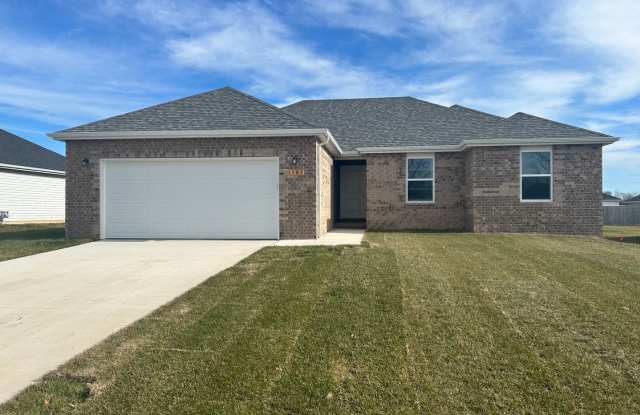 4 Bedroom Rental in Monett! photos photos