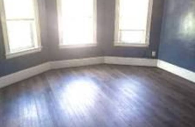 28 Vale St. APT2 - 28 Vale Street, Worcester, MA 01604