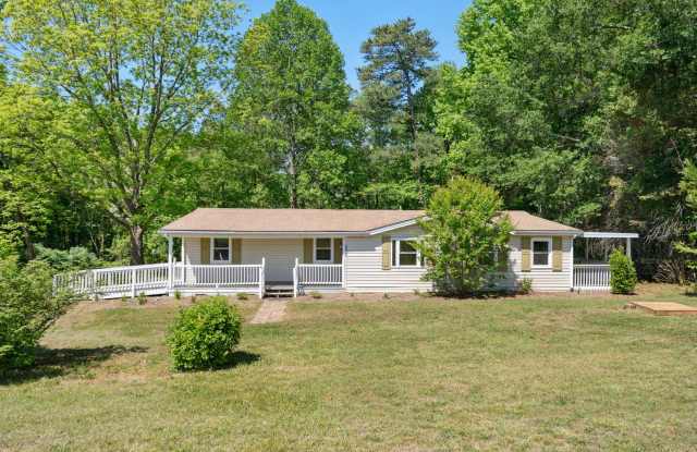 Beautifully Renovated 4 Bedroom 2 Bath in South Raleigh photos photos