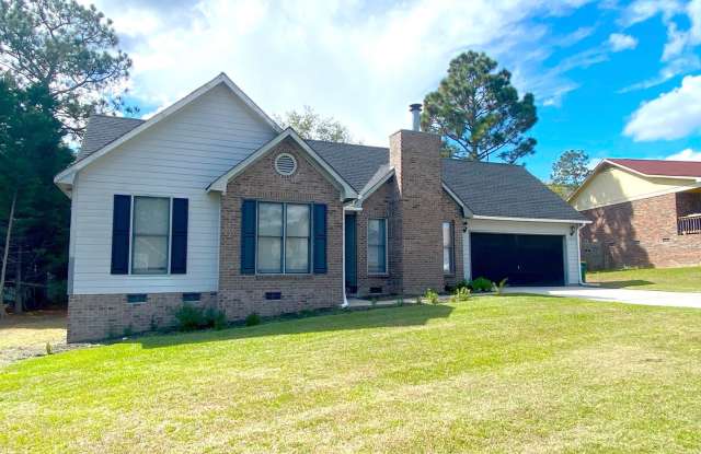 3bd/2ba Ranch Home in Hope Mills! - 5715 Walkabout Road, Hope Mills, NC 28348