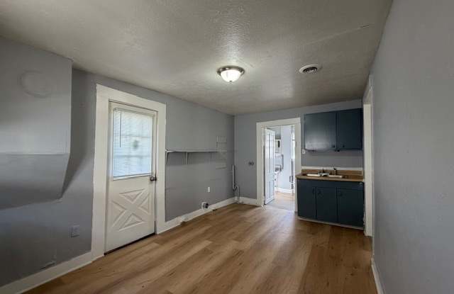 317 Commercial st photos photos