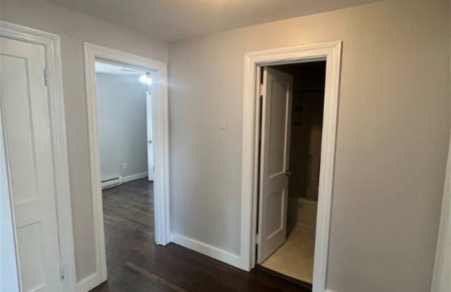 2907 Poplar Street Gallery 4