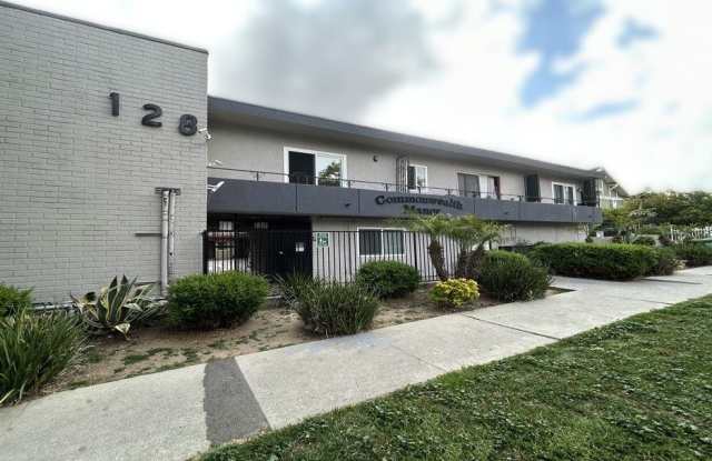 128 South Commonwealth Avenue photos photos