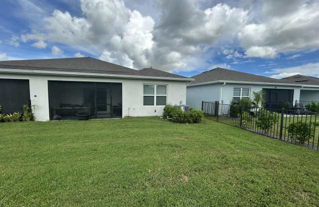 825 PERSIMMON Gallery 4
