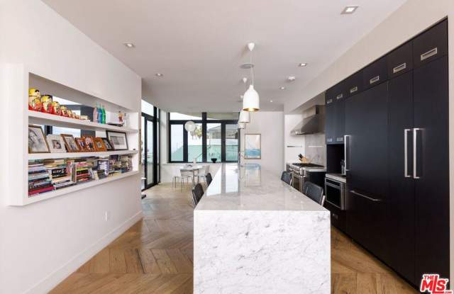 17351 West SUNSET Gallery 2