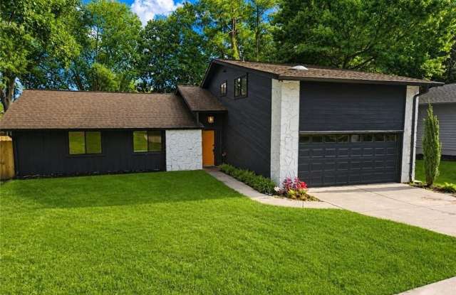 1217 Fairfield Drive Gallery 1